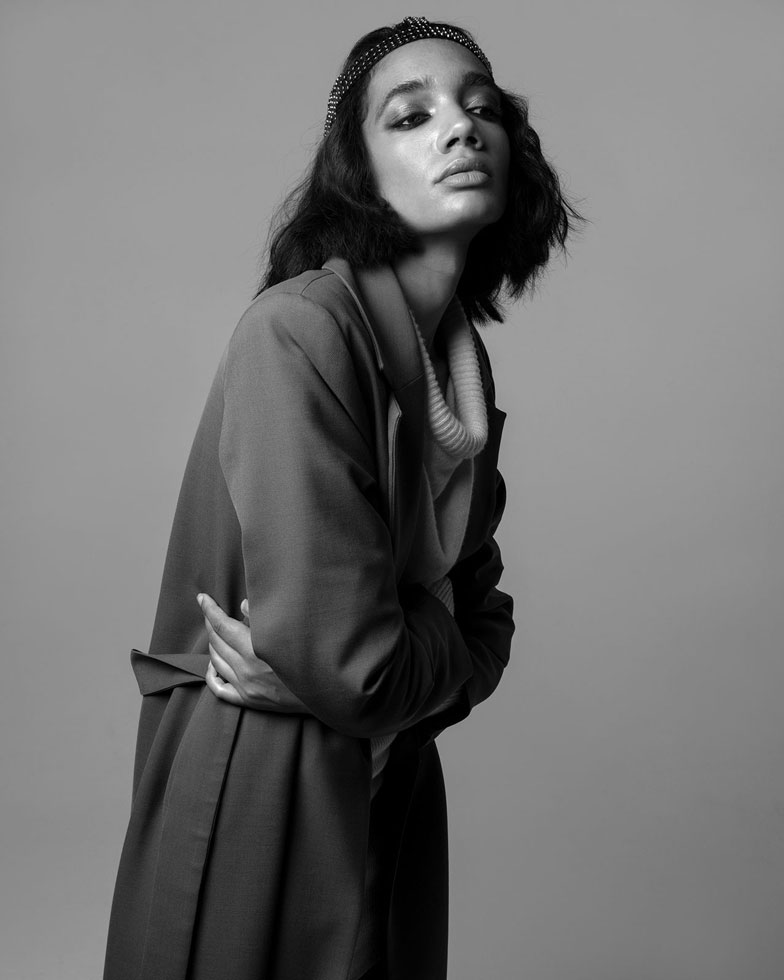 Femelle,Editorials,Autuori