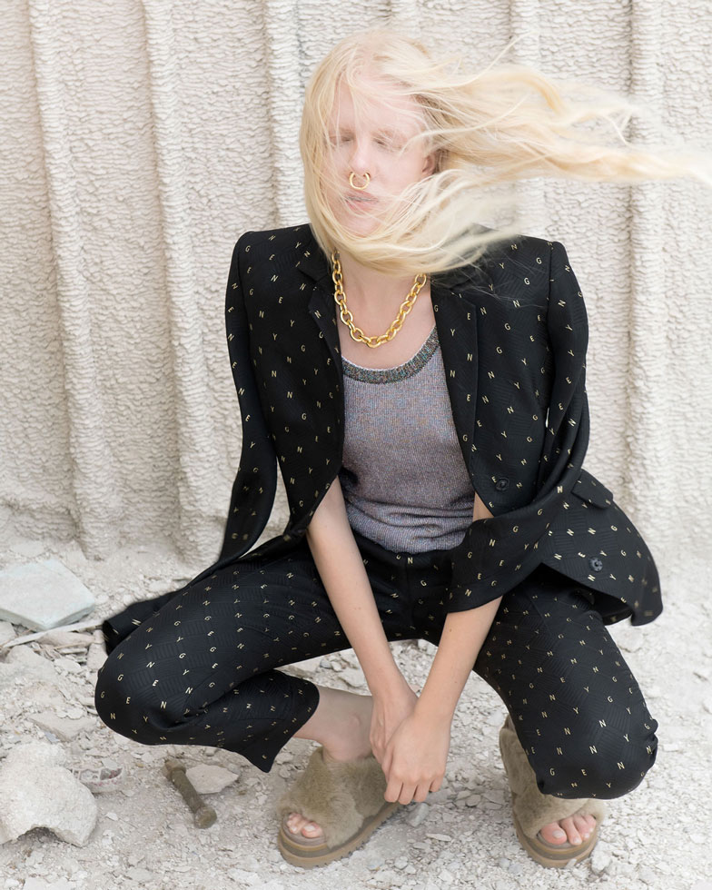 Raw White,Editorials,Autuori ,Durso ,Avenali