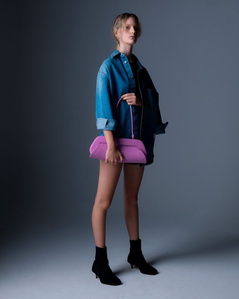 Suspended, Editorials, Autuori, Durso